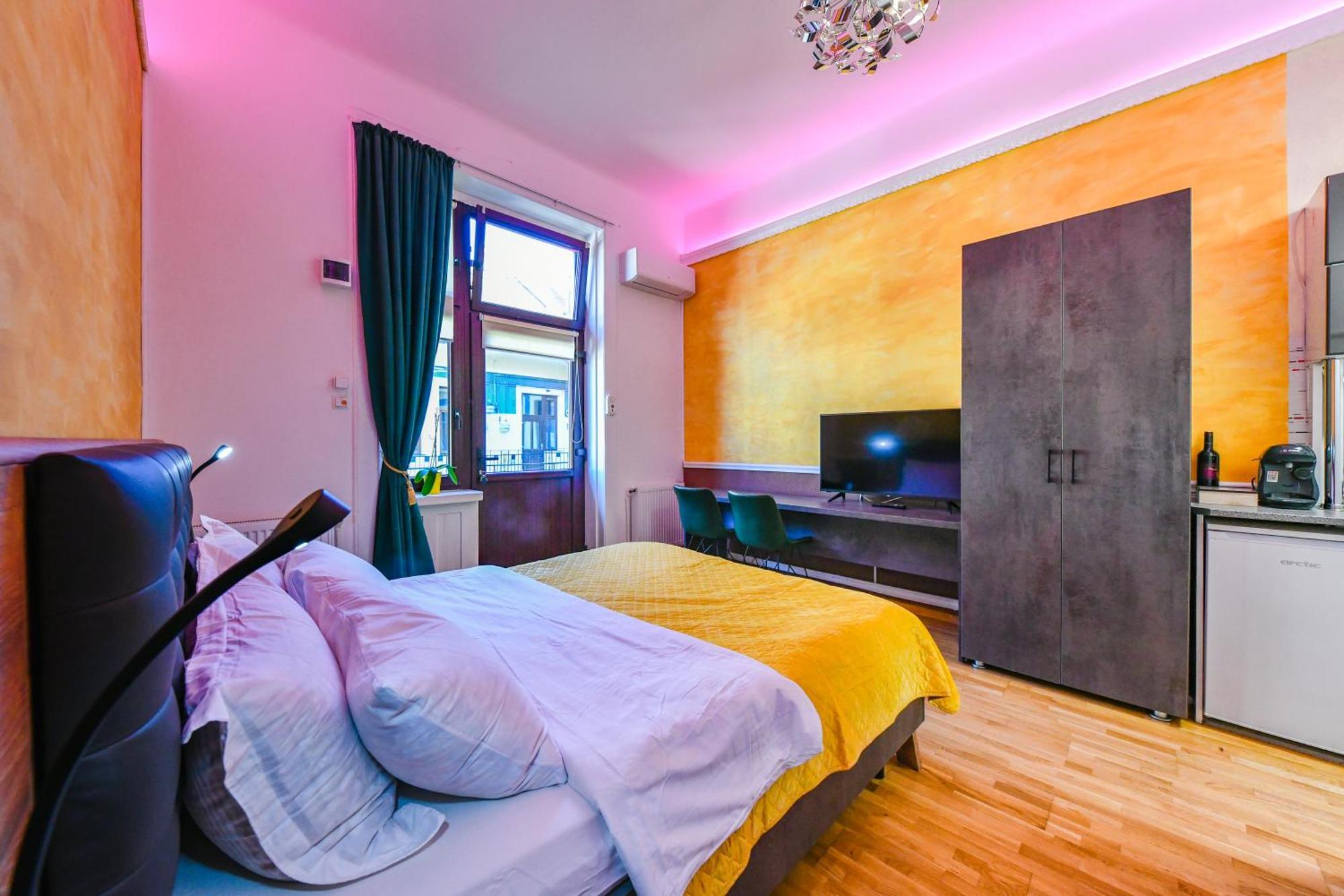 Carpe Diem Cluj エクステリア 写真